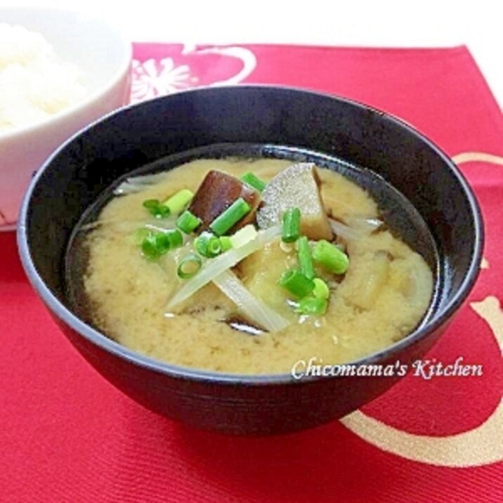炒めナスと玉ねぎのお味噌汁 レシピ 作り方 By chicomama 楽天レシピ 炒めナスと玉ねぎのお味噌汁 レシピ 作り方 By chicomama 楽天レシピ